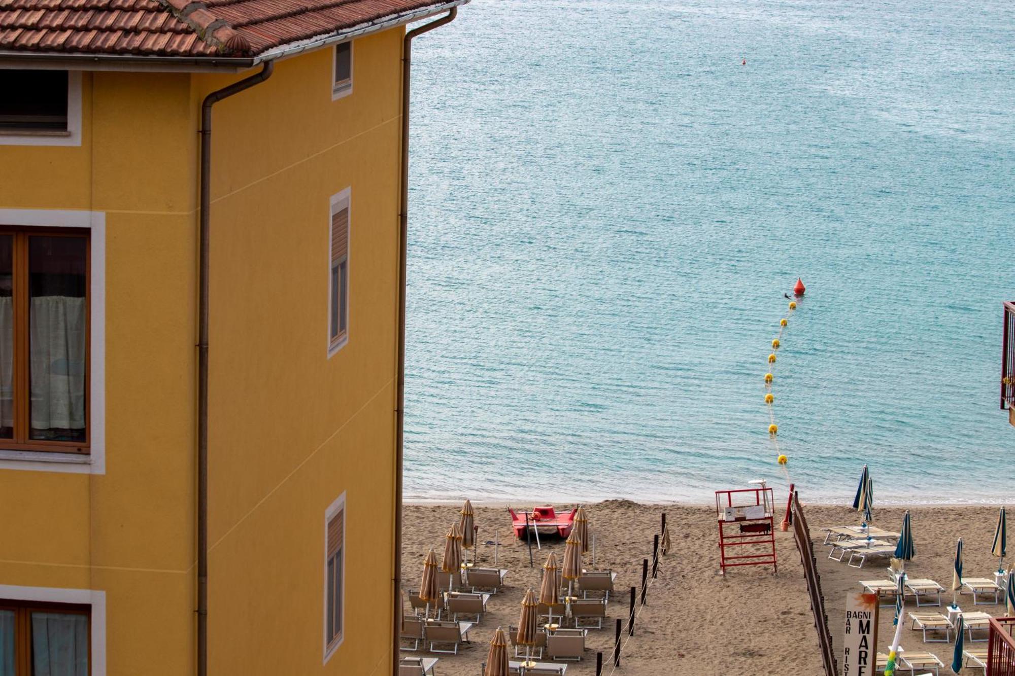 Corallo 3* Pietra Ligure